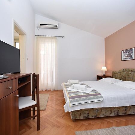 Petrovac Apartmani Soljaga מראה חיצוני תמונה