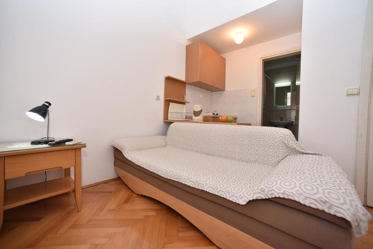 Petrovac Apartmani Soljaga מראה חיצוני תמונה