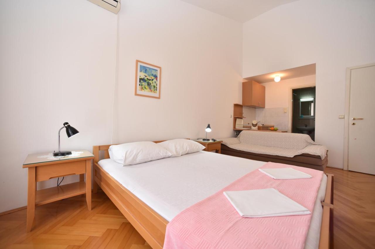 Petrovac Apartmani Soljaga מראה חיצוני תמונה