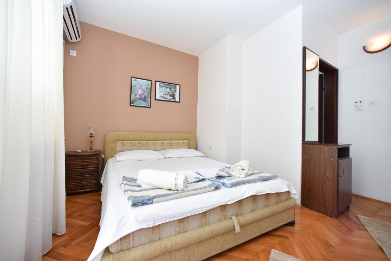 Petrovac Apartmani Soljaga מראה חיצוני תמונה