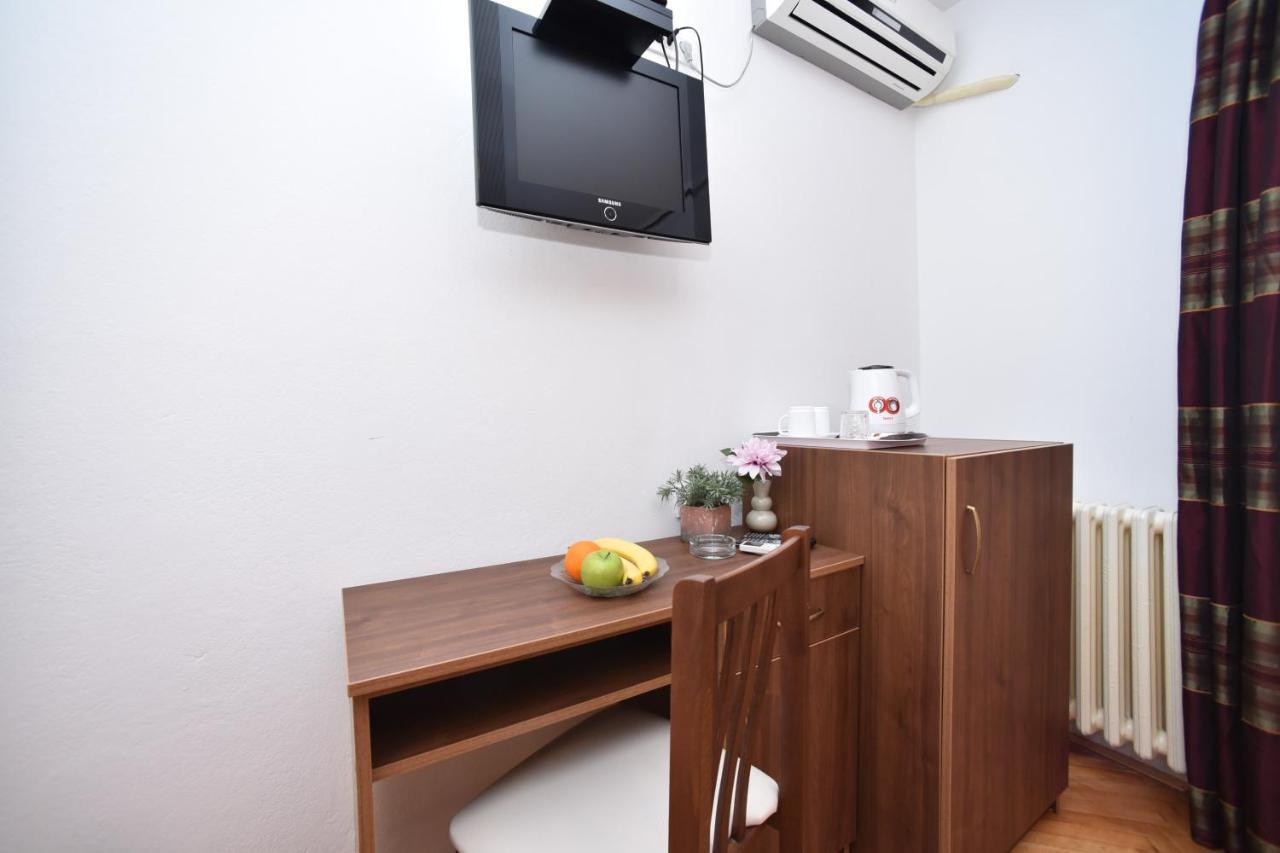 Petrovac Apartmani Soljaga מראה חיצוני תמונה