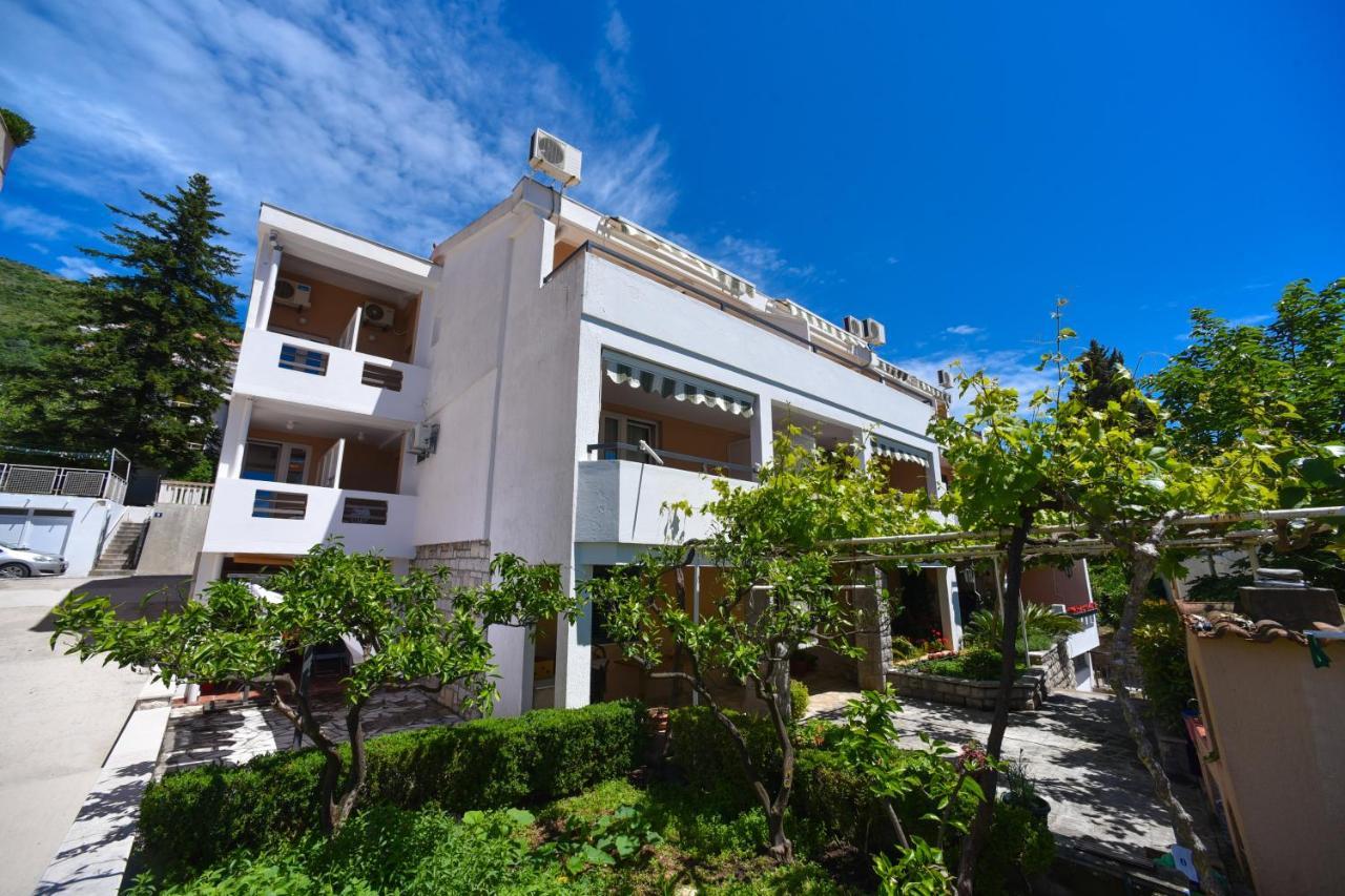 Petrovac Apartmani Soljaga מראה חיצוני תמונה